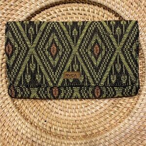 Knit RVCA clutch wallet